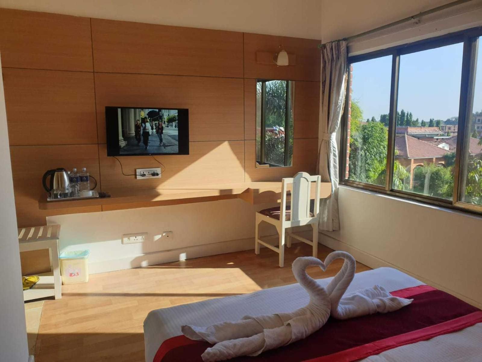 Hotel Ananda Inn Rummindei Ngoại thất bức ảnh