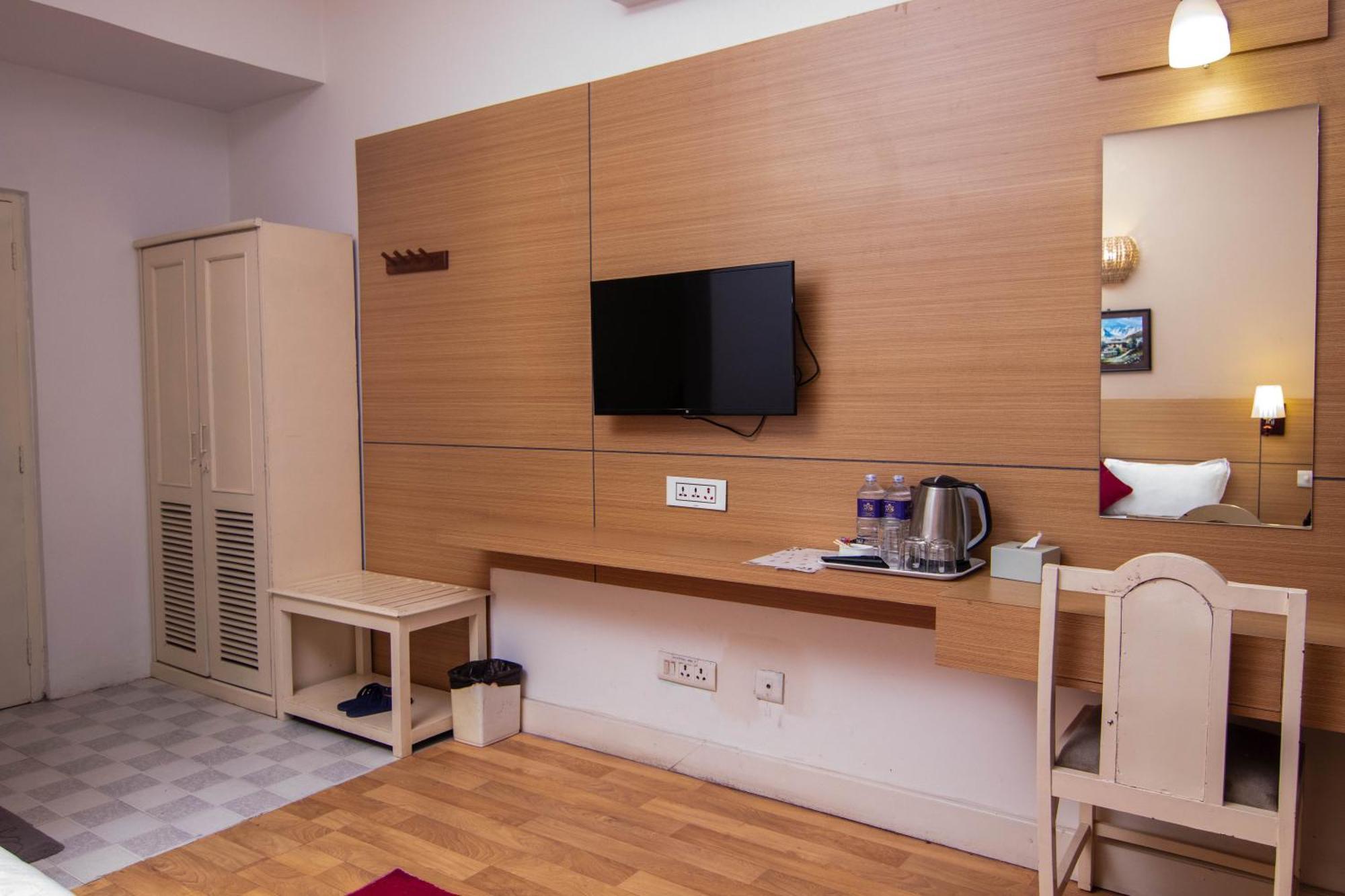 Hotel Ananda Inn Rummindei Ngoại thất bức ảnh