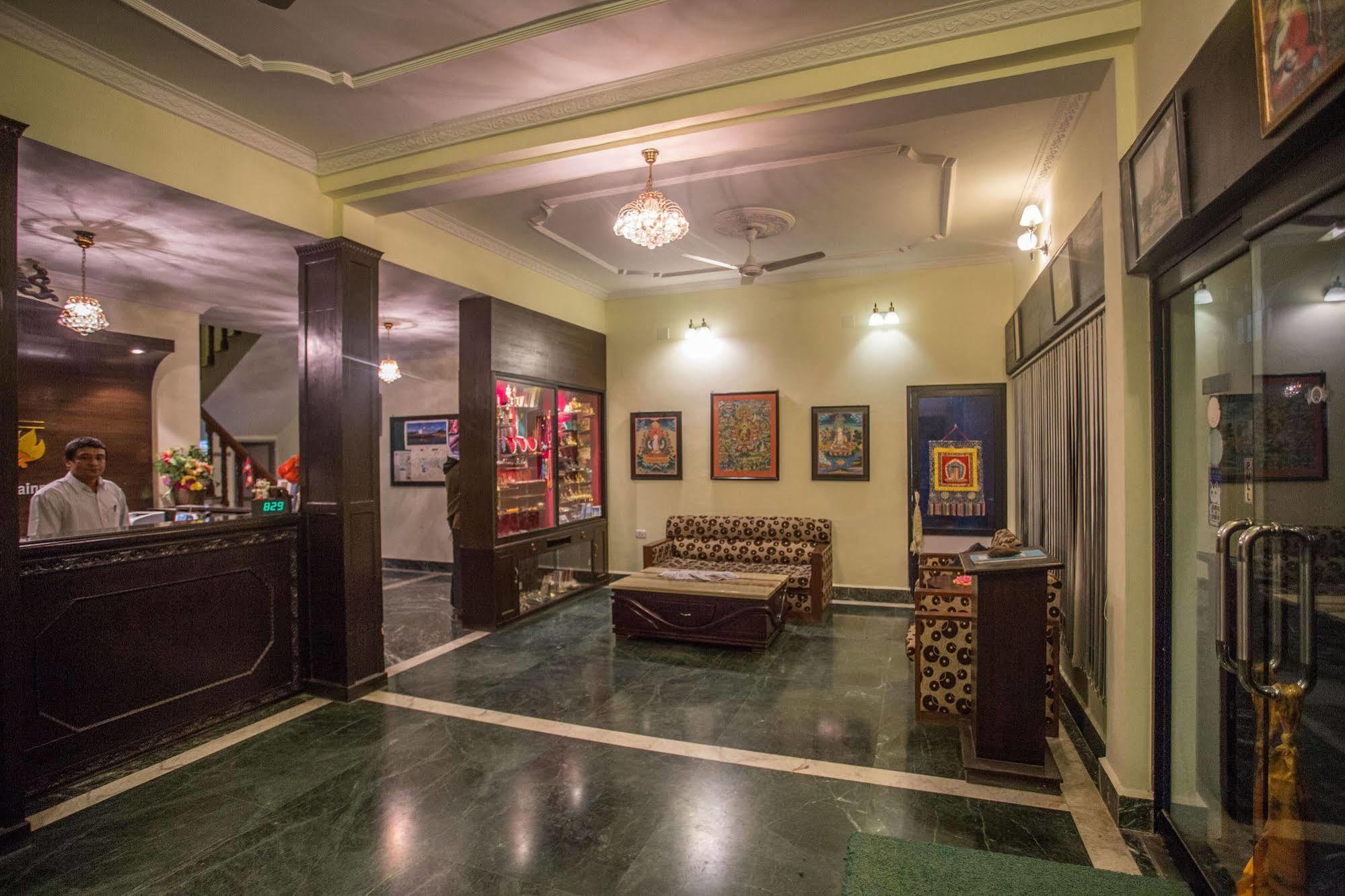 Hotel Ananda Inn Rummindei Ngoại thất bức ảnh